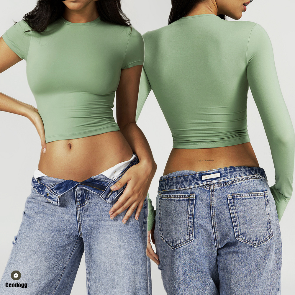 Yoga Fitness Exercises - Women's Tight Fitting Sports T-shirt Quick